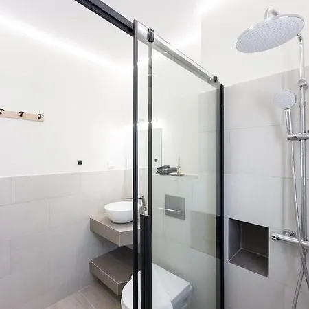 Apartment Three Bedroom Stylish Next To Acropolis